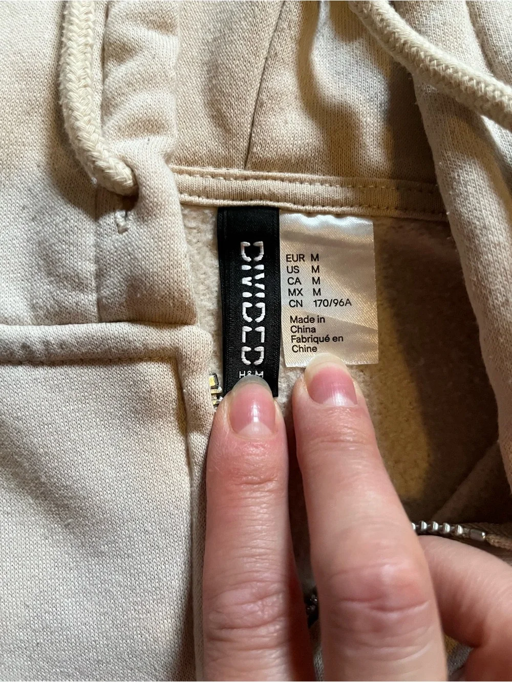 Divided Cream Full-Zip Hoodie with Green 